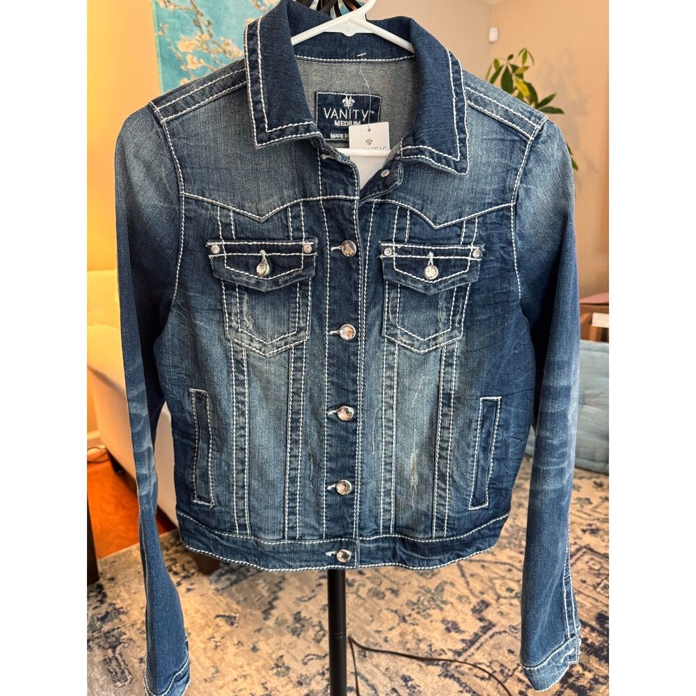 Vanity Denim Jacket Womens M Fleur-de-Lis Western Contrast Stitch Rhinestone NWT - Picture 2 of 11